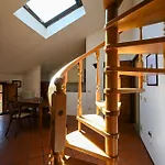 Defstero Asteri Διαμέρισμα
