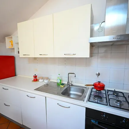 Apartamento Defstero Asteri