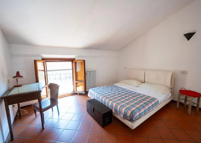 Defstero Asteri Apartament