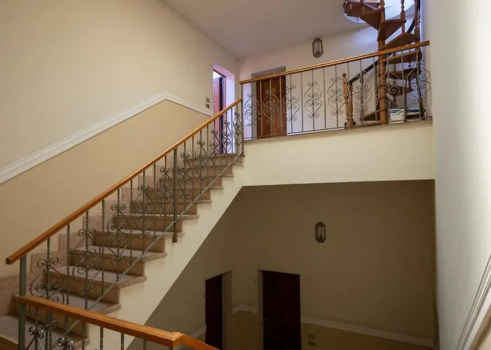 Defstero Asteri Apartament